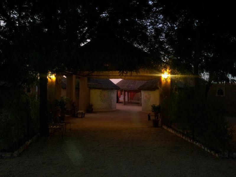 Mahadev Resort Sām Eksteriør billede